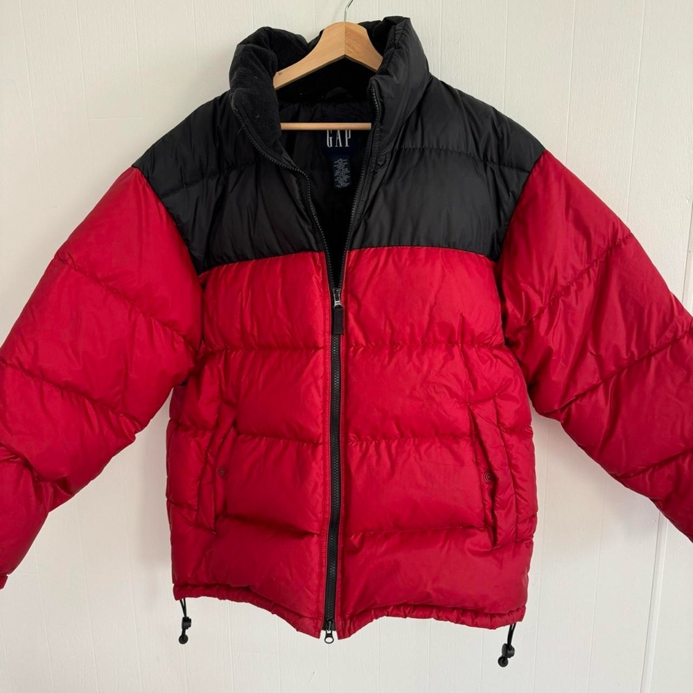 Vintage GAP red and black puffer jacket